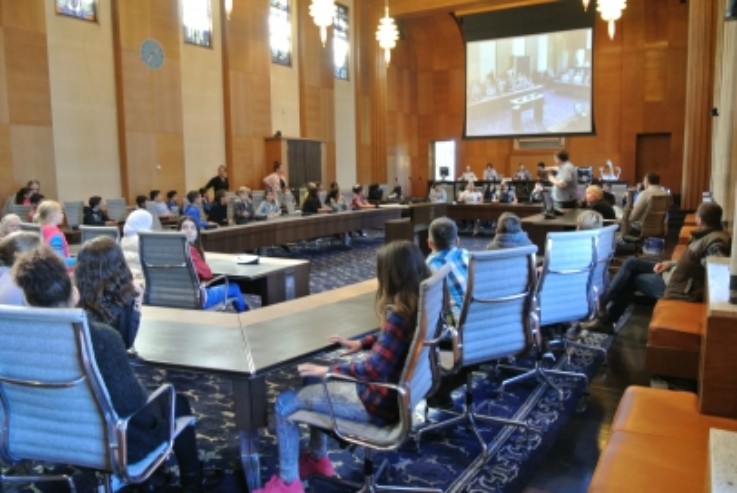 WAT IS DE WEEKENDSCHOOL?