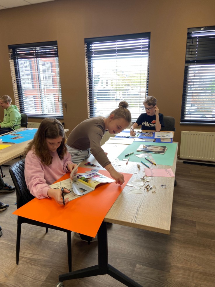 Voorbereiding voor de presentatie en muziekles